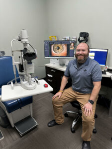Dr. Cazares with his new exam room setup, including his new slit lamp. Dr. Cazares has seen great benefits to patient care and efficiency with the addition of advanced slit lamp technology.